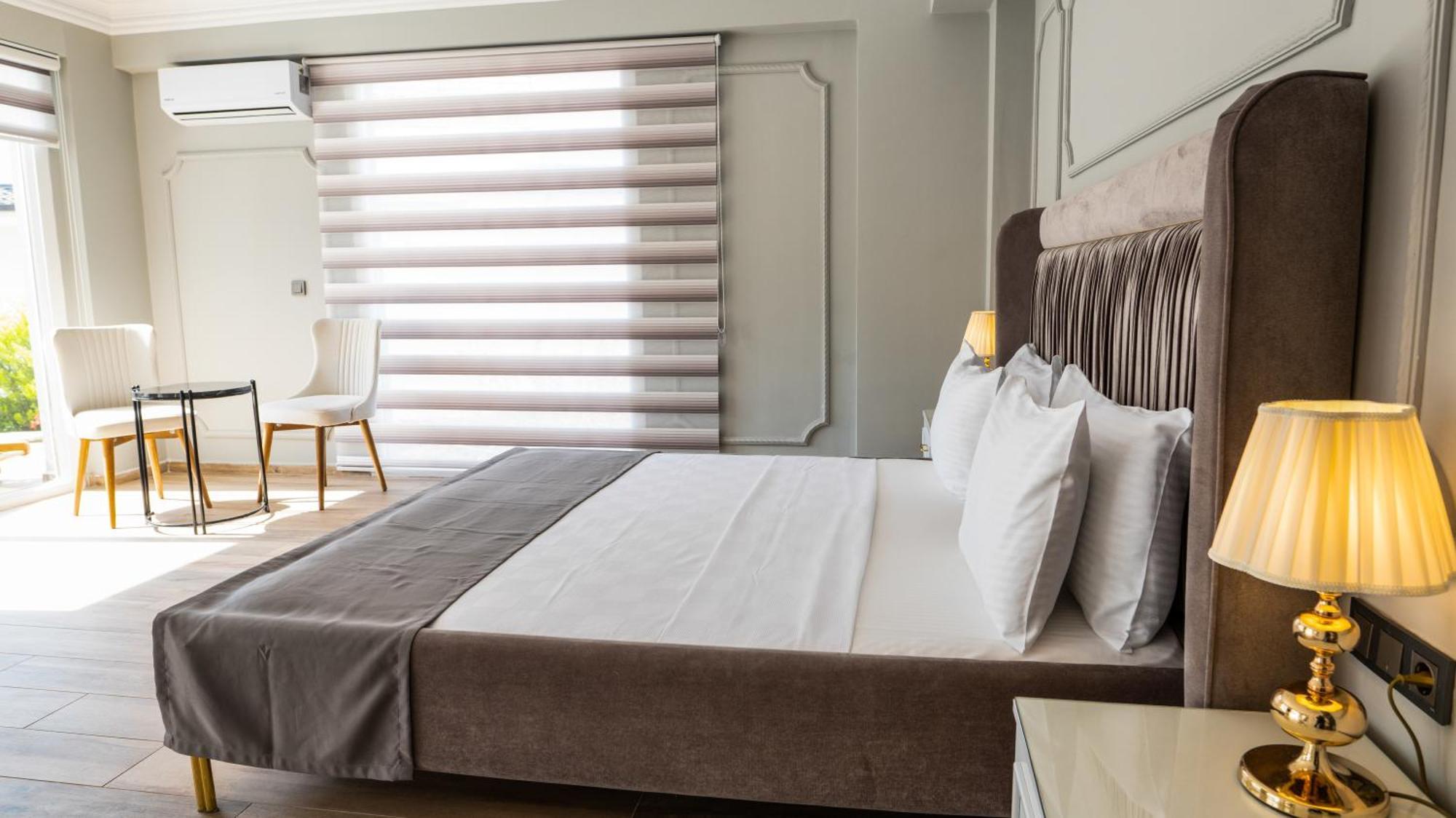 Ramada By Wyndham Fethiye Oludeniz Adult Only Hotel ภายนอก รูปภาพ