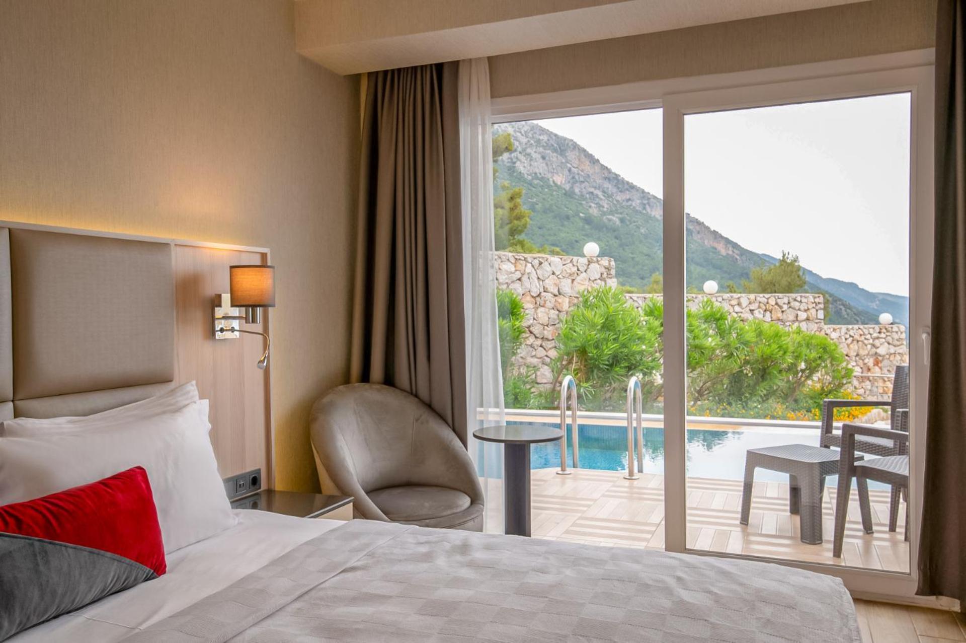 Ramada By Wyndham Fethiye Oludeniz Adult Only Hotel ภายนอก รูปภาพ